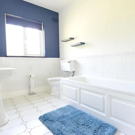 No 1 Willow * Skephubble