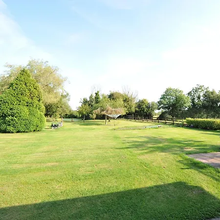 No 1 Willow Homestay *